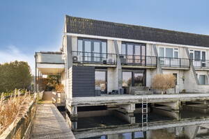 Baambrugse Zuwe 167E VINKEVEEN